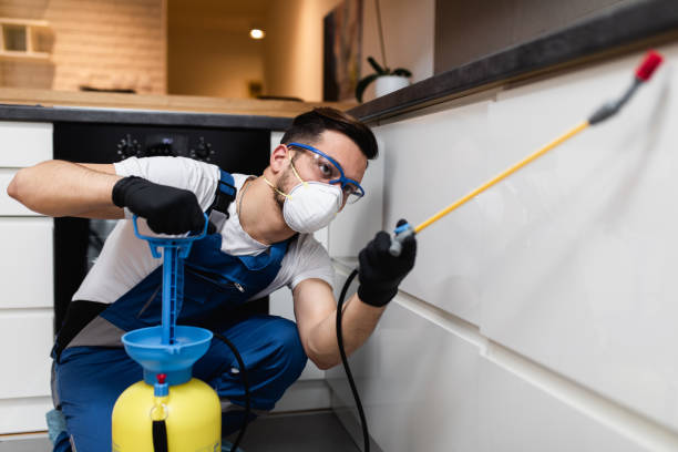 Pest Control for Restaurants in Linden, MI